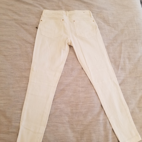 Jeans - Picture 2 of 2